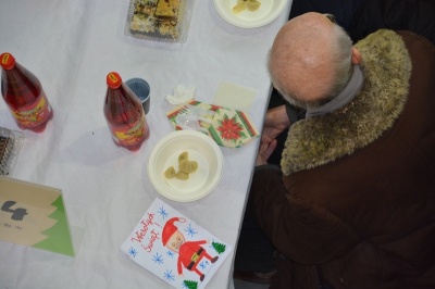 Paczka świąteczna dla potrzebującego